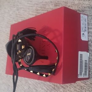 Valentino garavani 40 Leather Ankle Tie Pump, size 39.5, black